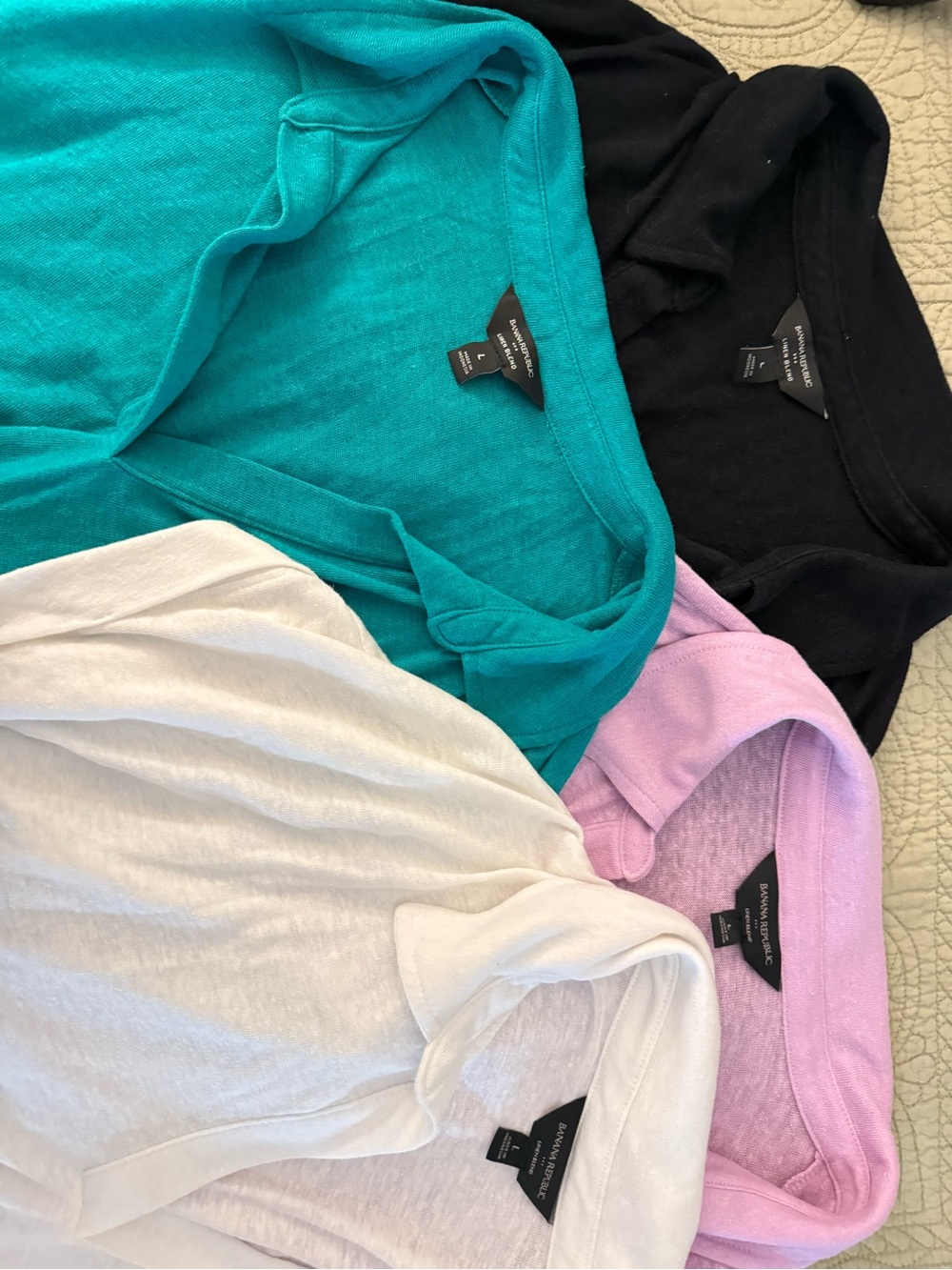 Banana Republic Womenβs Linen Tops, Lot of 4.